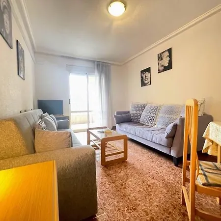 2nd Floor Apt With Comm Pool Tv7 Apartment *