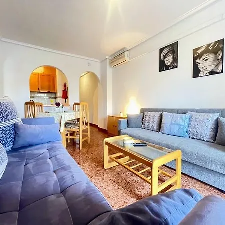 Apartment 2nd Floor Apt With Comm Pool Tv7 Torrevieja