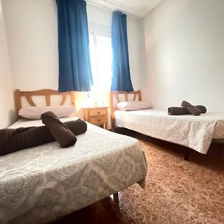 Apartment 2nd Floor Apt With Comm Pool Tv7 Torrevieja